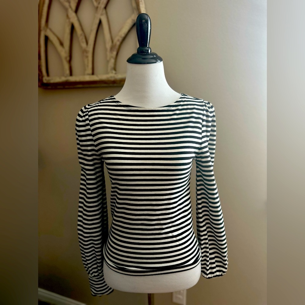 Long sleeve top